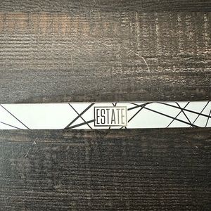 Estate eyeliner